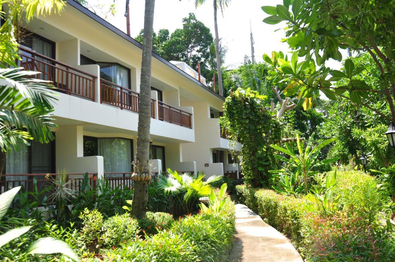 Patong Lodge Hotel Buitenkant foto